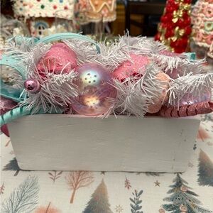 Pink and White Holiday Centerpiece
